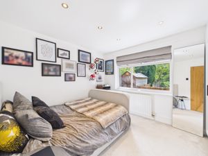 Photo 23- click for photo gallery